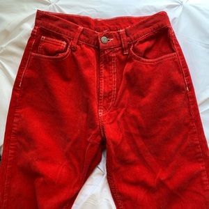 Brandy Melville Red Courdorys